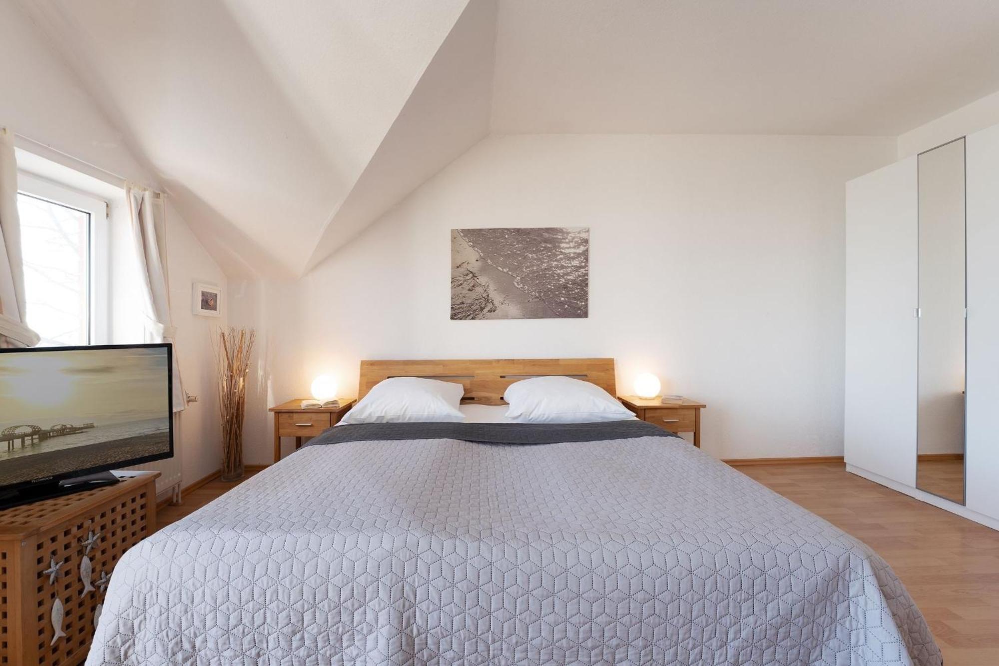 Kaiserhof 42-44 Duenenrose ケレンフーゼン エクステリア 写真